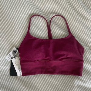 TNA Flow Finish Sports Bra XS Twinberry Red